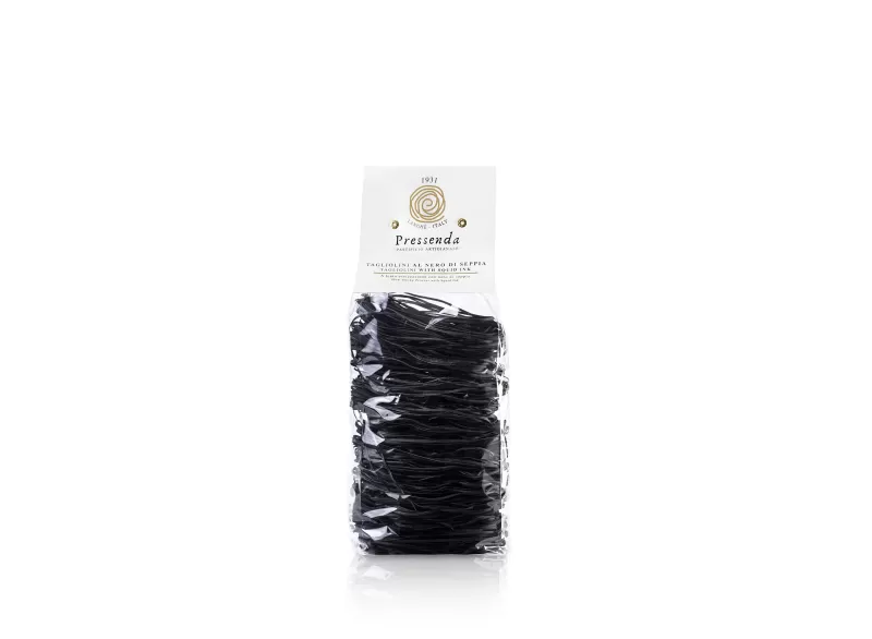 Tagliolini Nero Di Seppia - 500g di Pastificio Pressenda | StoreIta...