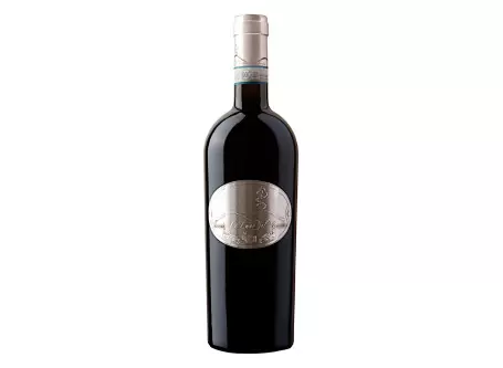 "Cratè" Lacryma Christi del Vesuvio Wine by Tenuta Le Lune Del Ves...