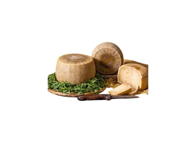 Pecorino Bagnolese - Seasoned cheese by Azienda Agricola di Buccin...