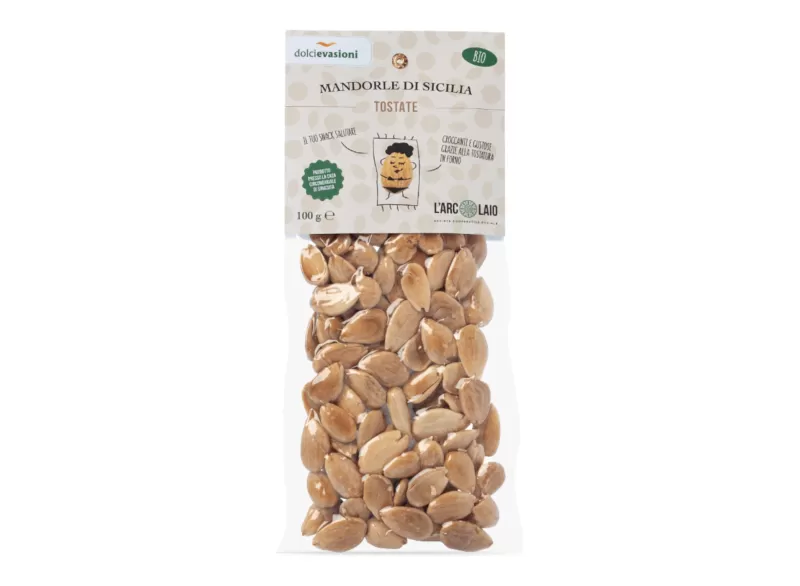 Organic toasted Sicilian Almonds by L'Arcolaio cooperativa sociale...