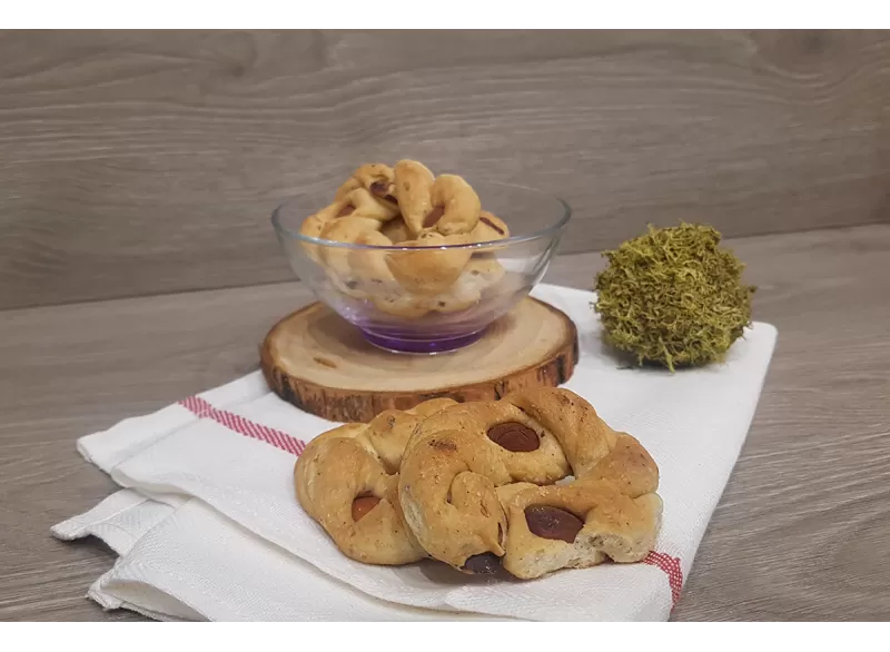 Taralli con mandorle in forno a legna - Panificio Bianchina - Grissini, Taralli e Snack